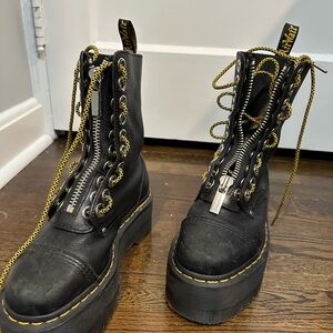 listing-status-banner